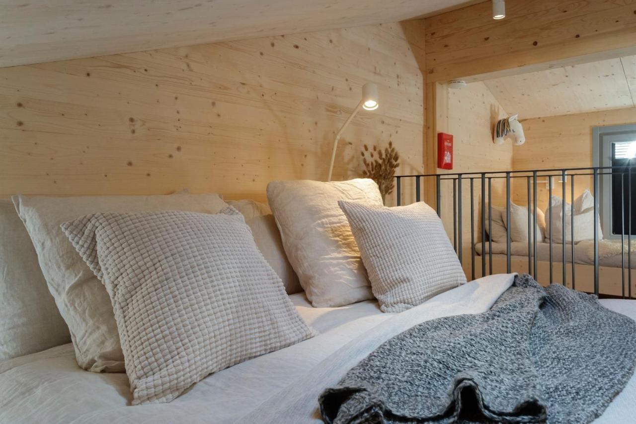 Hellochalet - Chalet Northern Lights - Family Ski Chalet With Garden Walking Distance Lift Valtournenche Exteriör bild